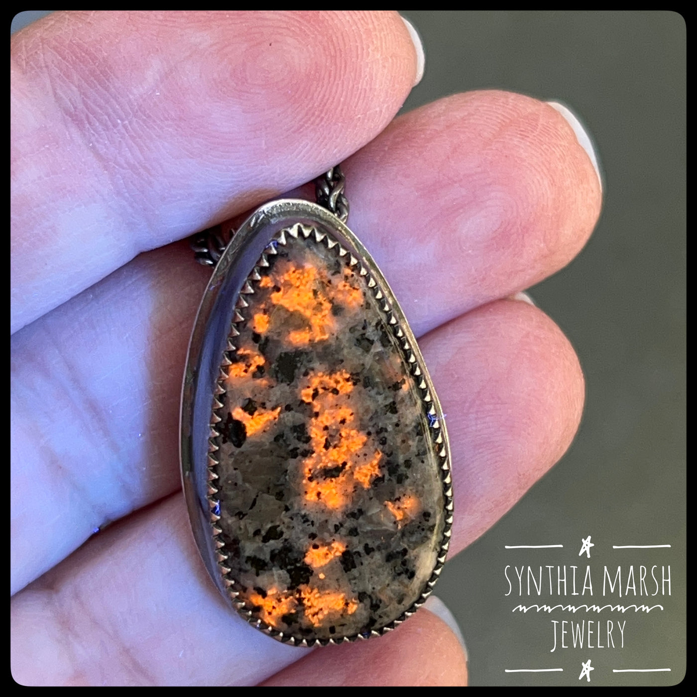 UP Light / Emberlite / Syenite with Sodalite ~ Lake Superior (Yooper) Fluorescing Stone Pendant in Sterling Setting